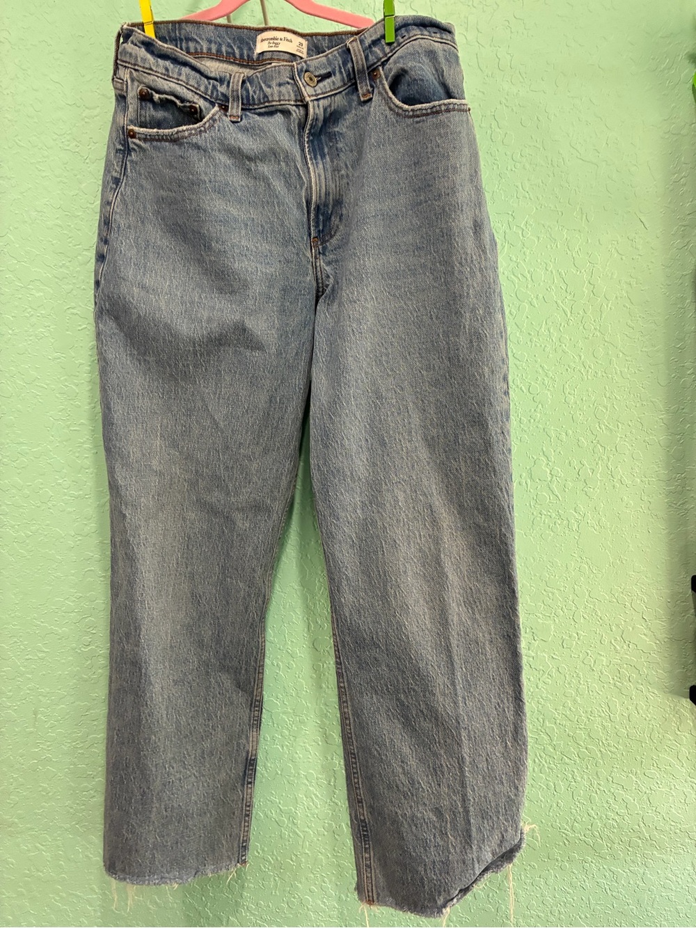 Abercrombie & Fitch Light Blue The Baggy low-Rise Jeans curve love 29 90s mom